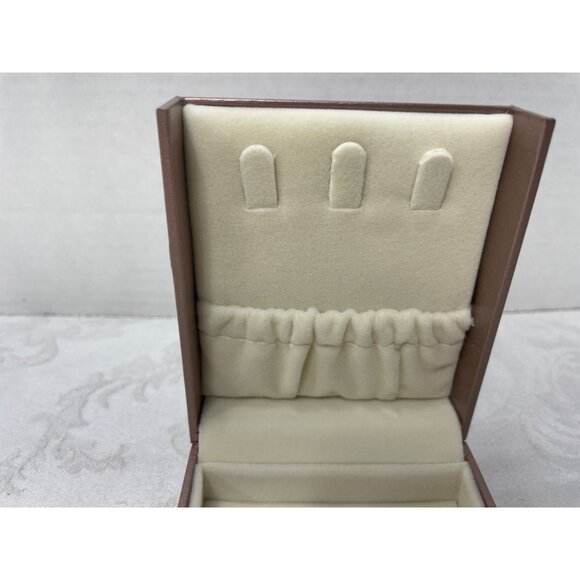 Rocket Jewelry Travel Case Vacation 7.5" x 3" Like New - Picture 4 of 9